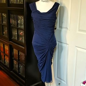 👗 Tadashi Shoji Navy Evening Dress